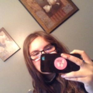 Meet your Posher, Melanie